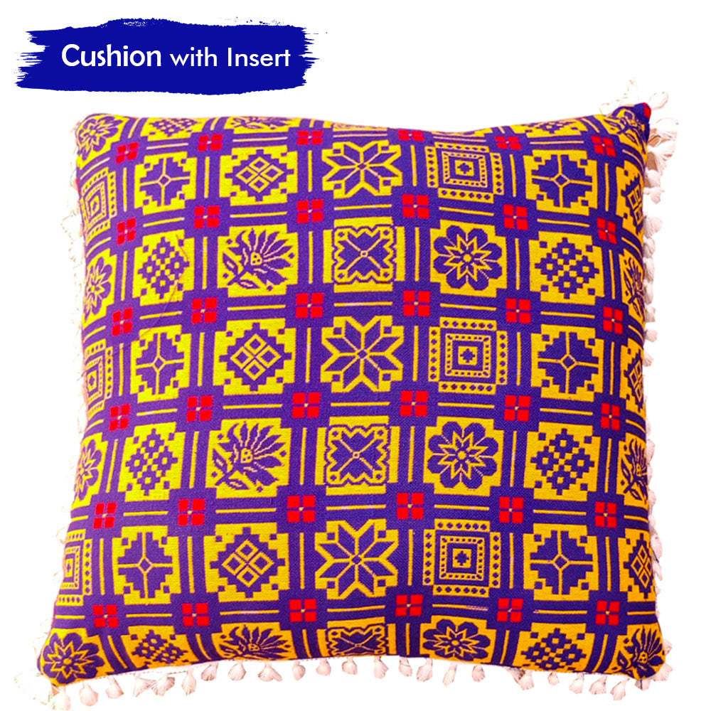 Traditional Floor Filled Cushion Acrylic & polyester Inclusive of filing case size 26 x 26" Relaxsit