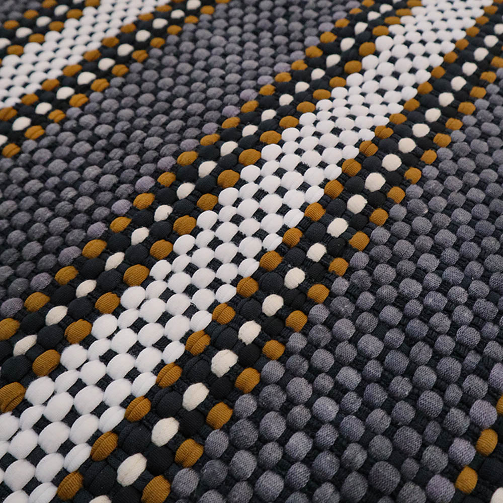 Bunti Handmade Rugs & Mat 4' x 6' feet