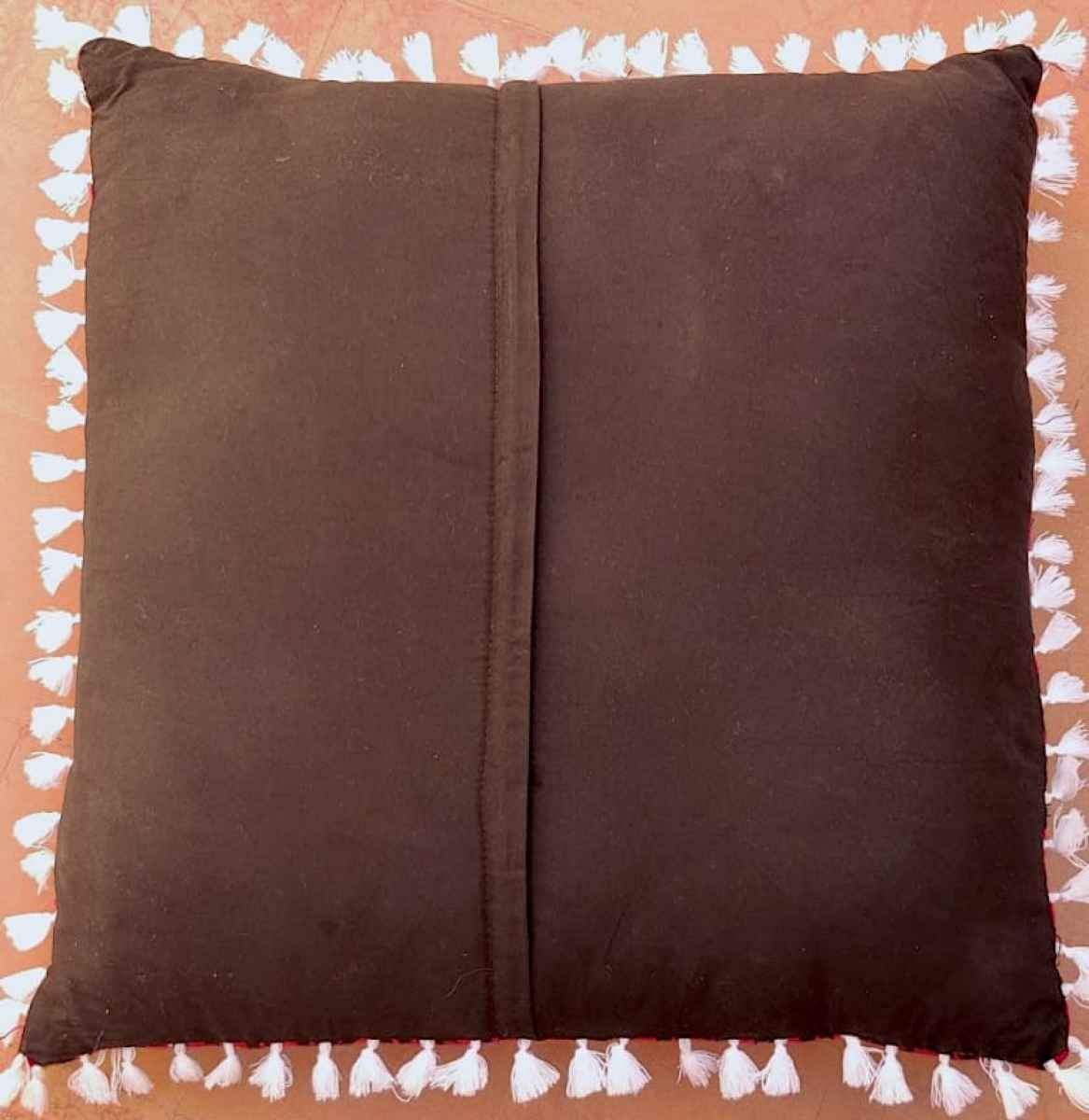 Traditional Floor Cushion Acrylic & polyester Inclusive of filing case size 26 x 26" Cover Relaxsit