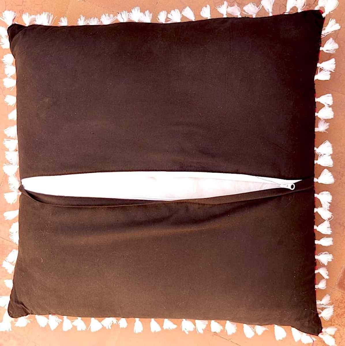 Traditional Floor Cushion Acrylic & polyester Inclusive of filing case size 26 x 26" Cover Relaxsit
