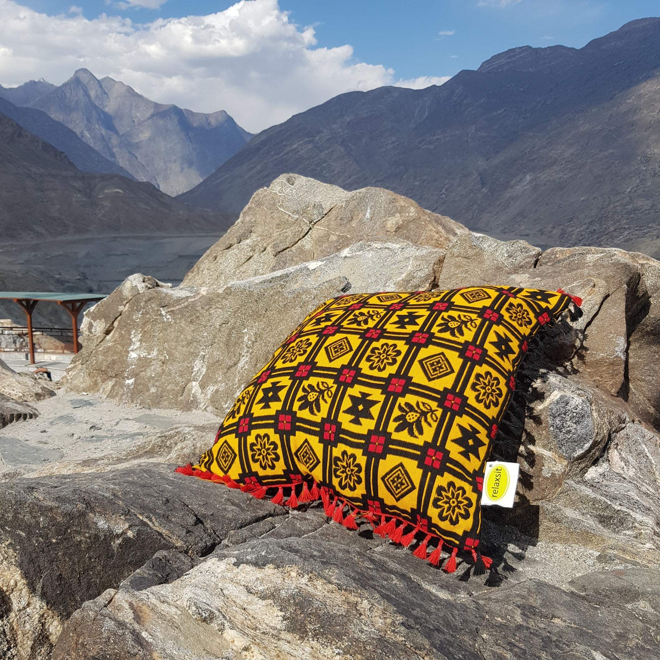 Traditional Floor Cushion Acrylic & polyester Inclusive of filing case size 26 x 26" Cover Relaxsit