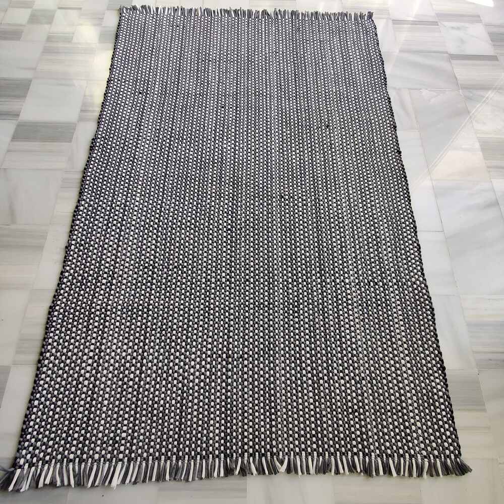 Bunti Handmade Rugs & Mat 4' x 6' feet