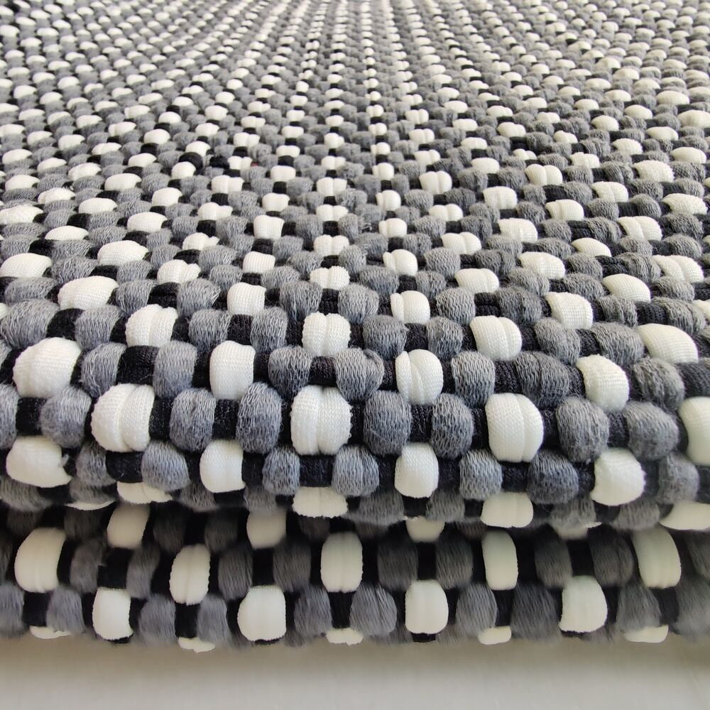 Bunti Handmade Rugs & Mat 4' x 6' feet