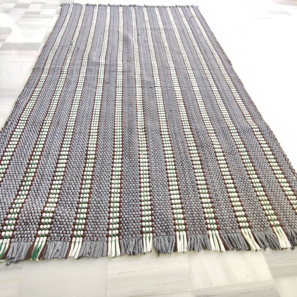 Bunti Handmade Rugs & Mat 4' x 6' feet