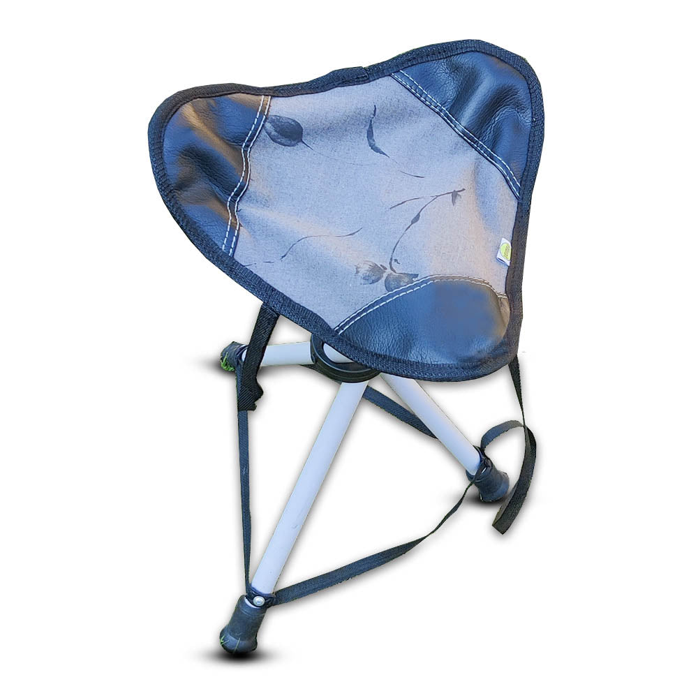 Relaxsit Momento Camping Tripod Stool